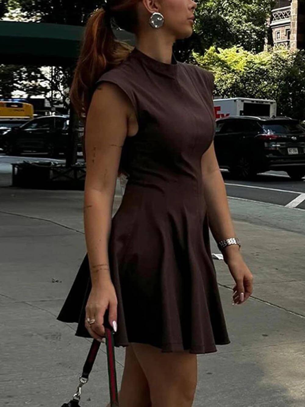 Elegant Sleeveless Fitted Evening Pleated Mini Dress