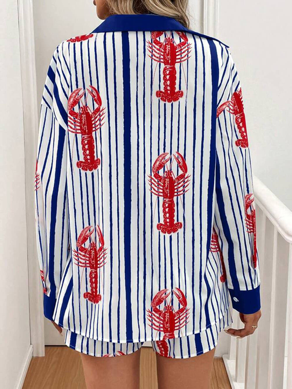 Classic Incredible Lobster Track Print Button Up Lace Up Shorts Set