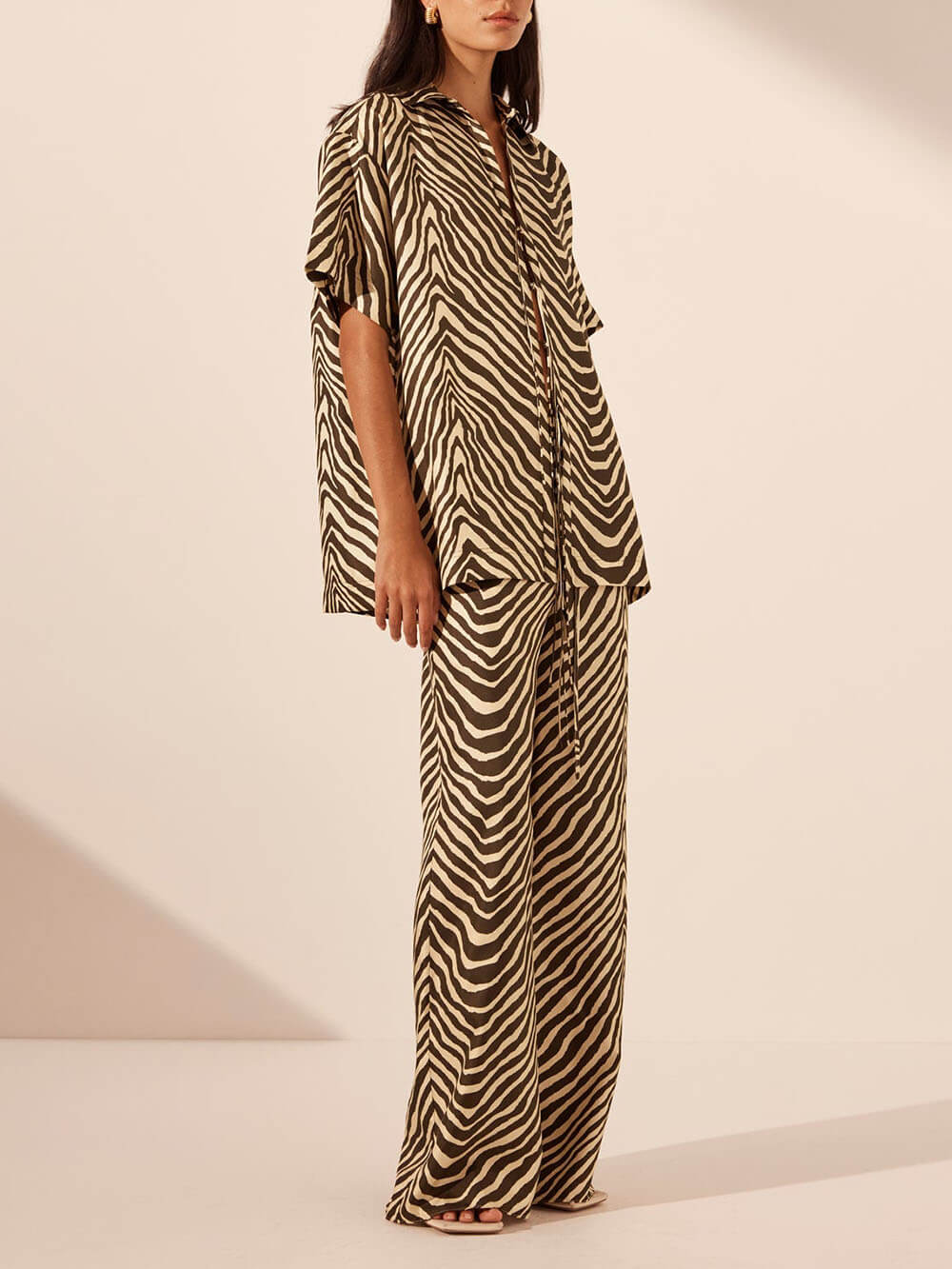 Exquisite Satin Unique Wave Pattern Print Drawstring Elastic Waist Wide Leg Pants