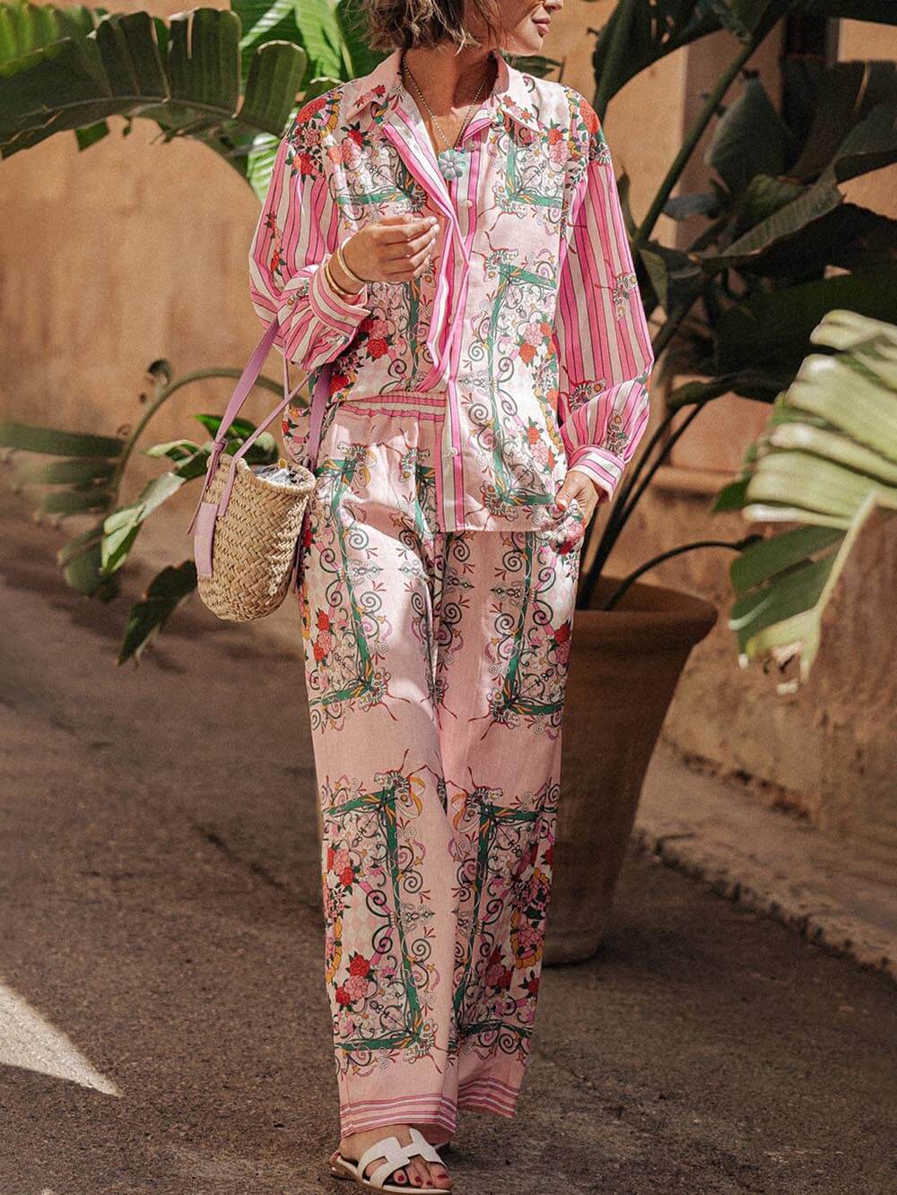 Unique Charm Floral Print Elastic Waist Pocketed Pants