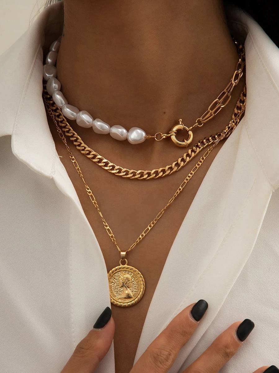 Minimalist Multi-layered Necklace