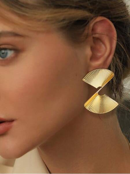Irregular Fan-shaped Earrings