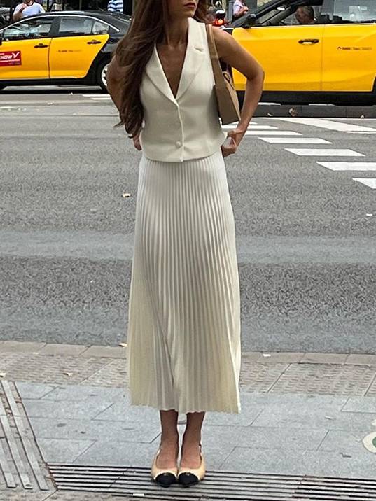 Suit Collar Vest and Midi Pleated Skirt Suit