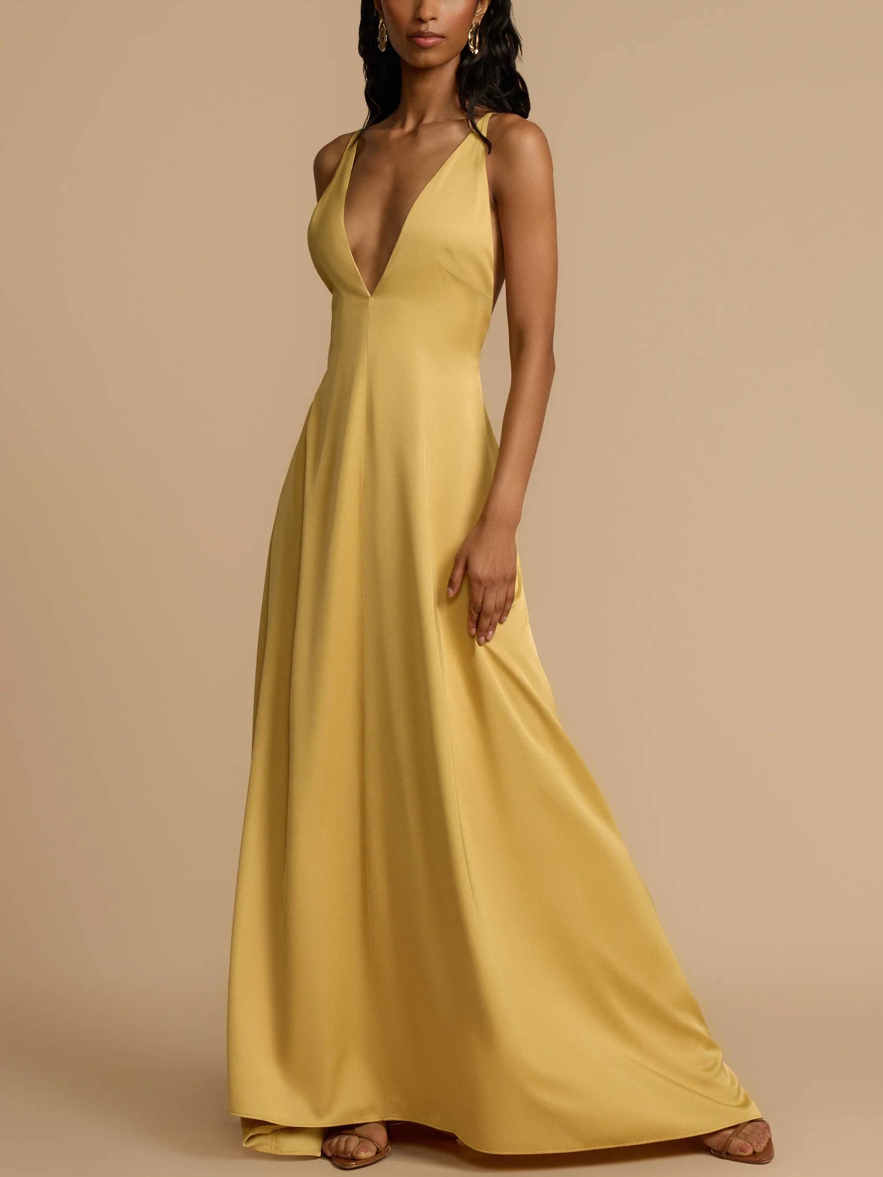 Deep V-neck Backless Maxi Dress