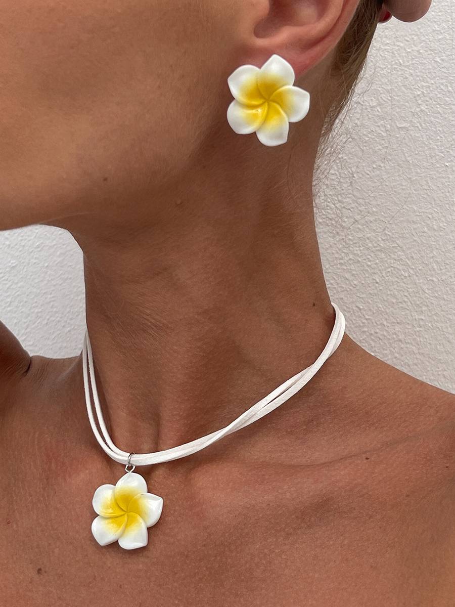 Plumeria Earrings And Necklace Set