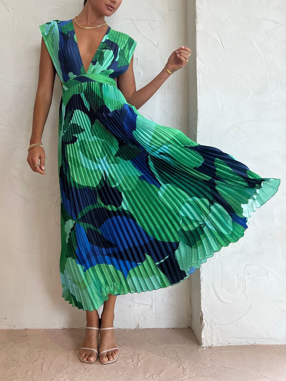 Pleated Sleeveless Lounge Dress