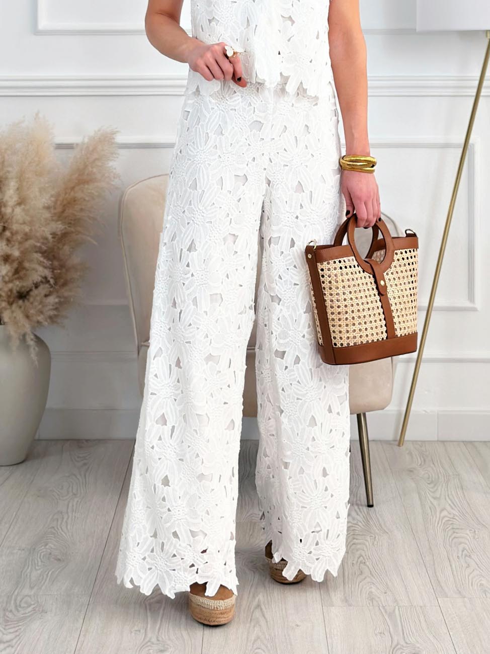 Exquisite Floral Lace Hollow Pants