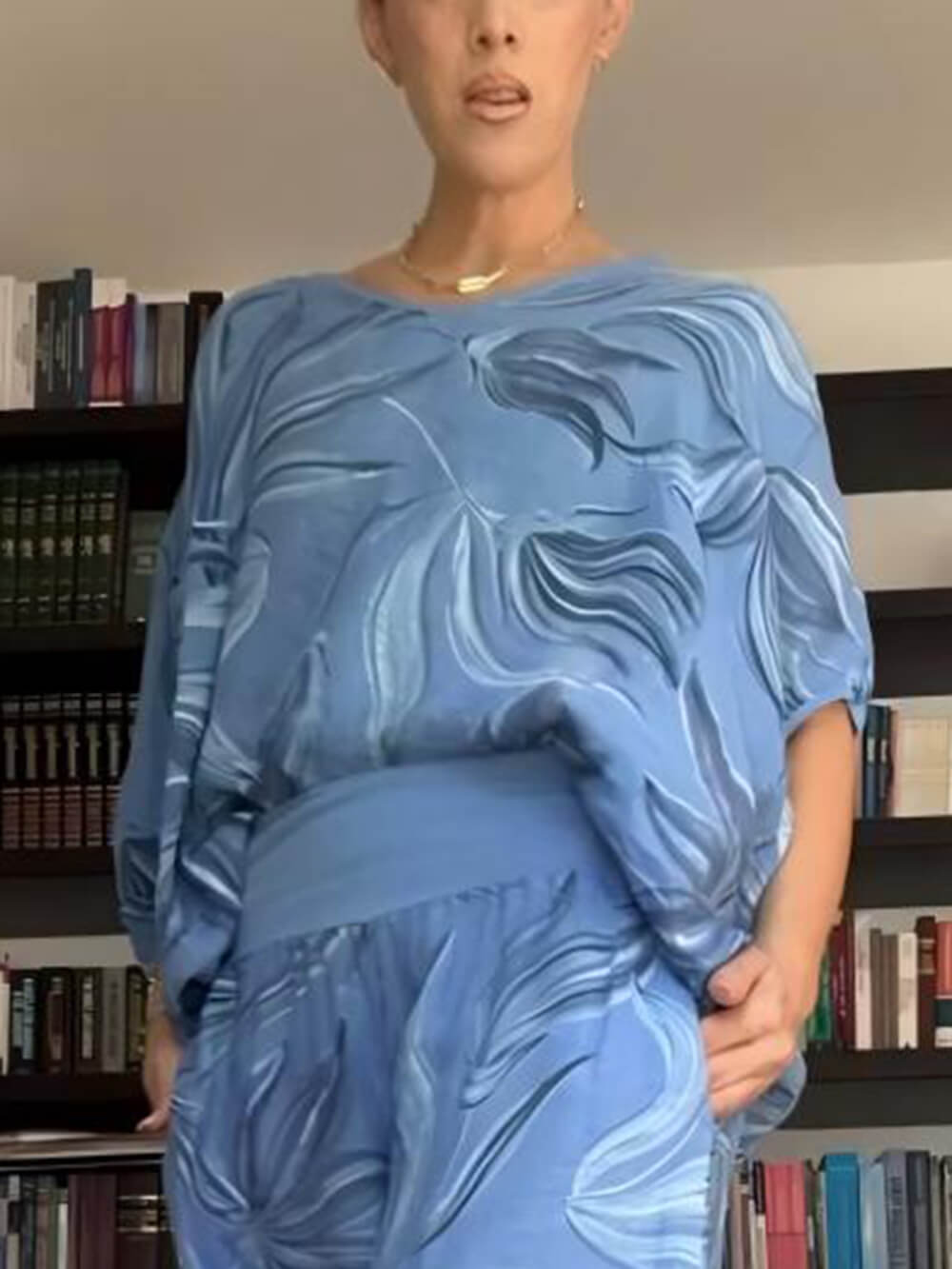 Unique Drop-Shoulder Floral Print Loose Shirt