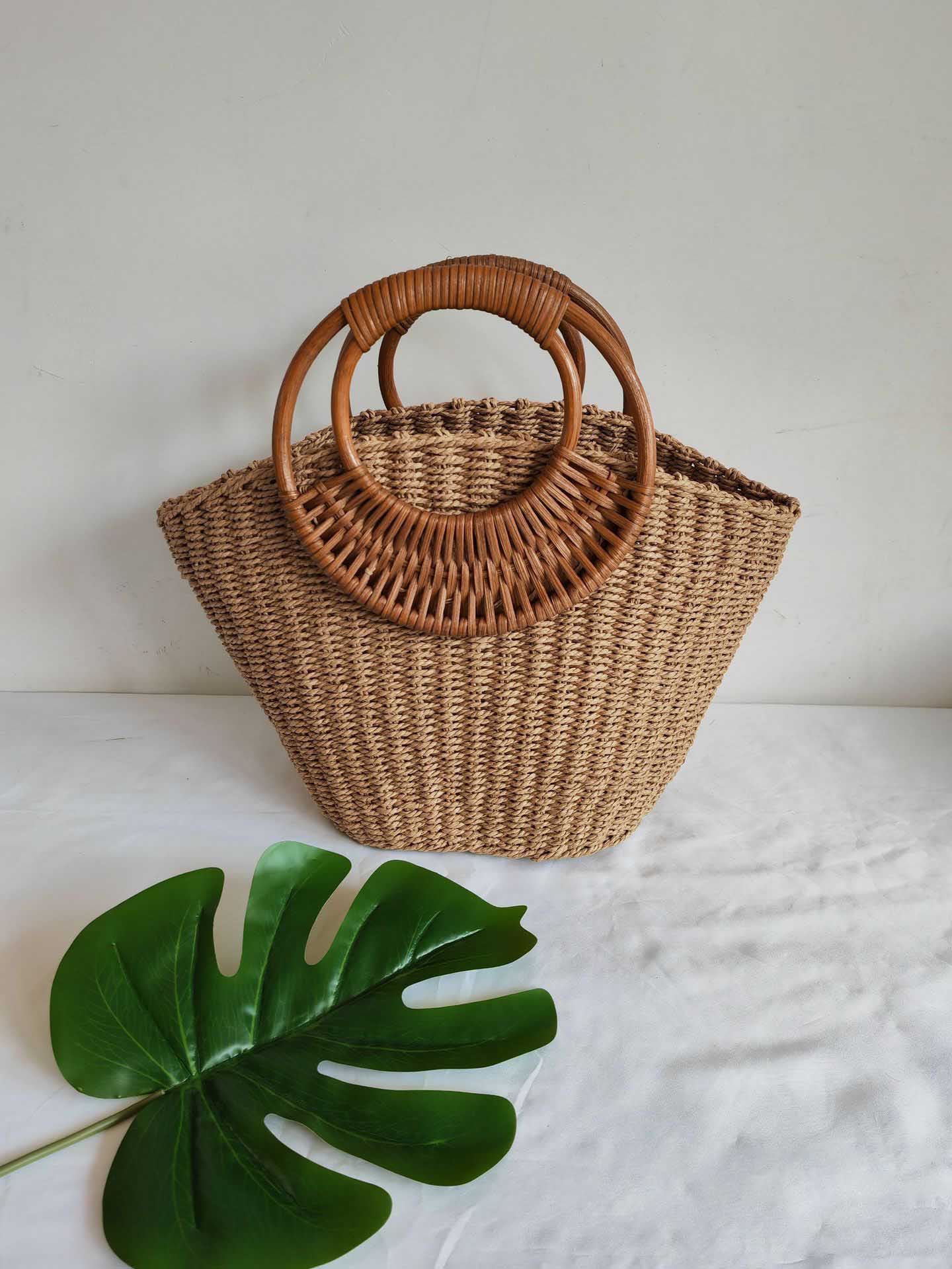 Exquisite Round Rattan Handle Straw Bag