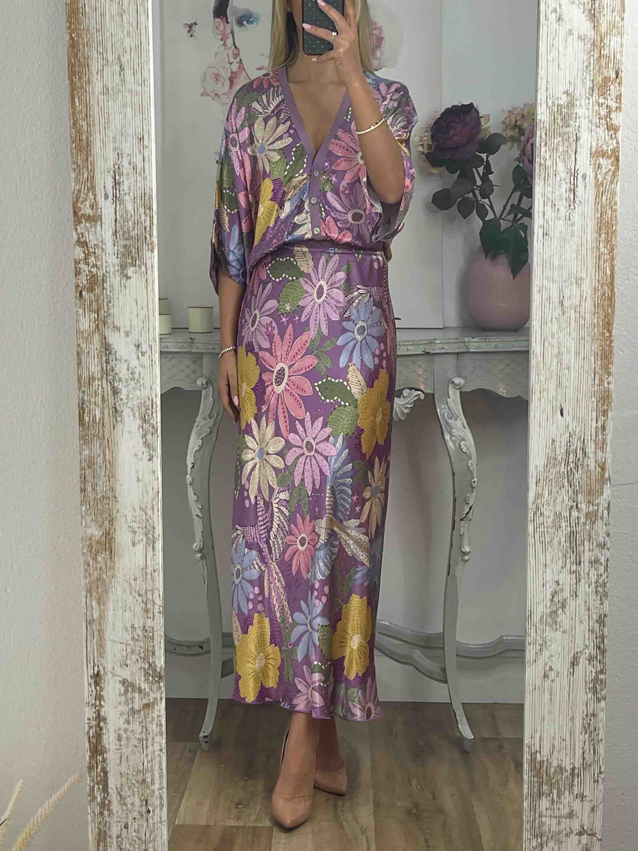 Exquisite Satin Floral Print Off-shoulder Shirt