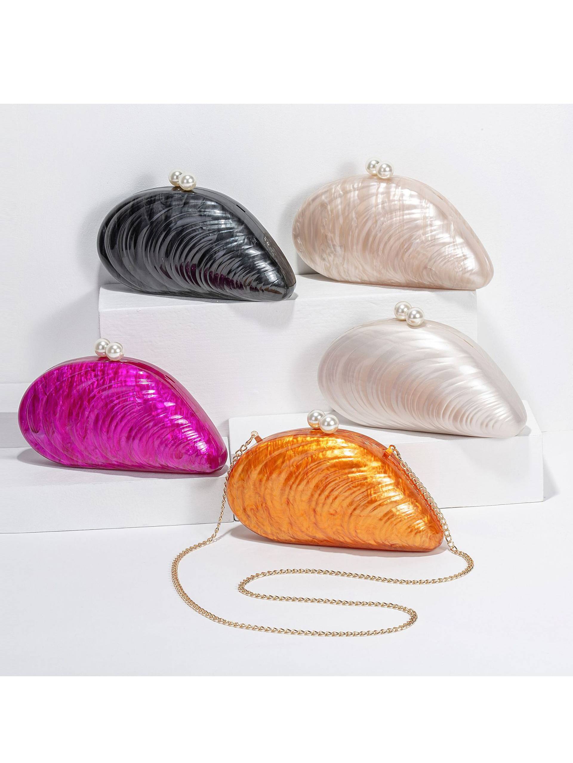 Shell Element Clutch Chain Bag