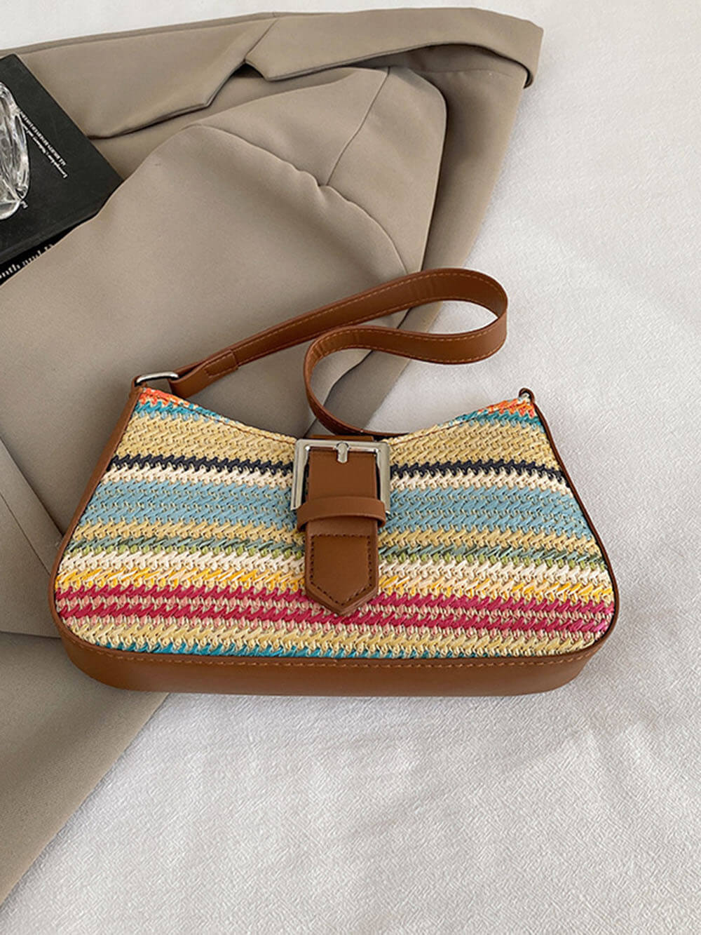 Fashionable Woven Straw Holiday Crossbody Underarm Bag