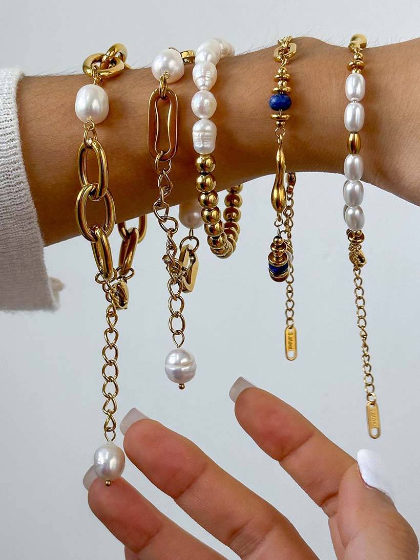 Pearl Metal Bracelet