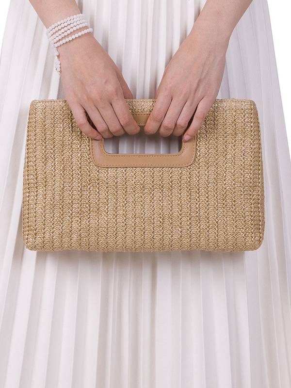 Straw Clutch