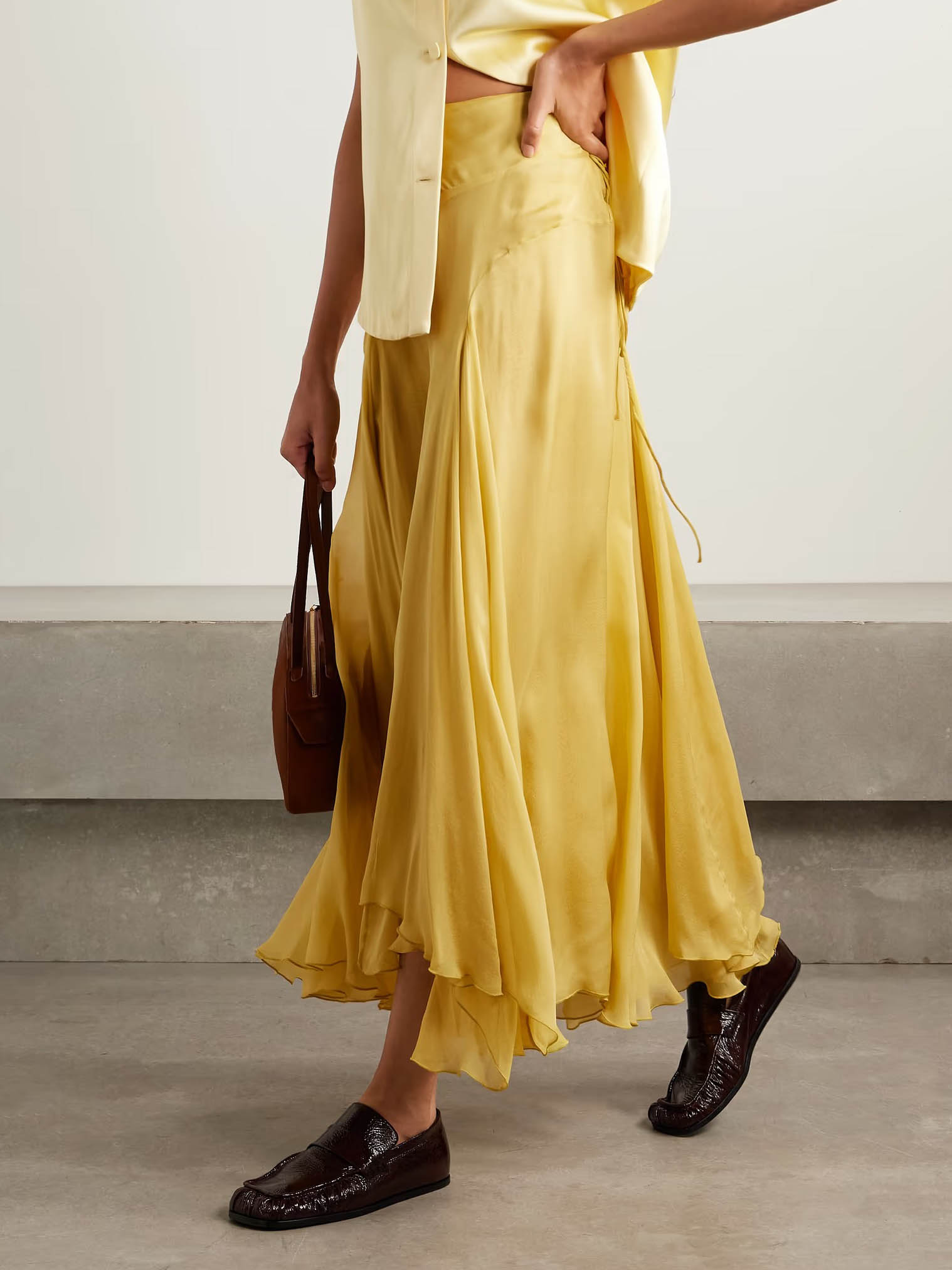 Exquisite Asymmetrical Pleated Chiffon Maxi Skirt