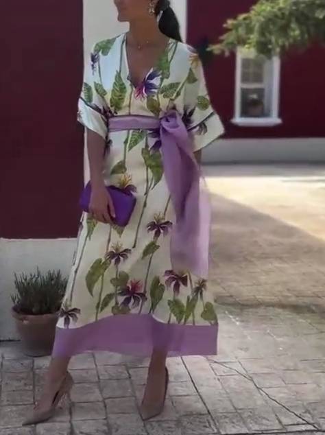 V-Neck Belt Printed Dress