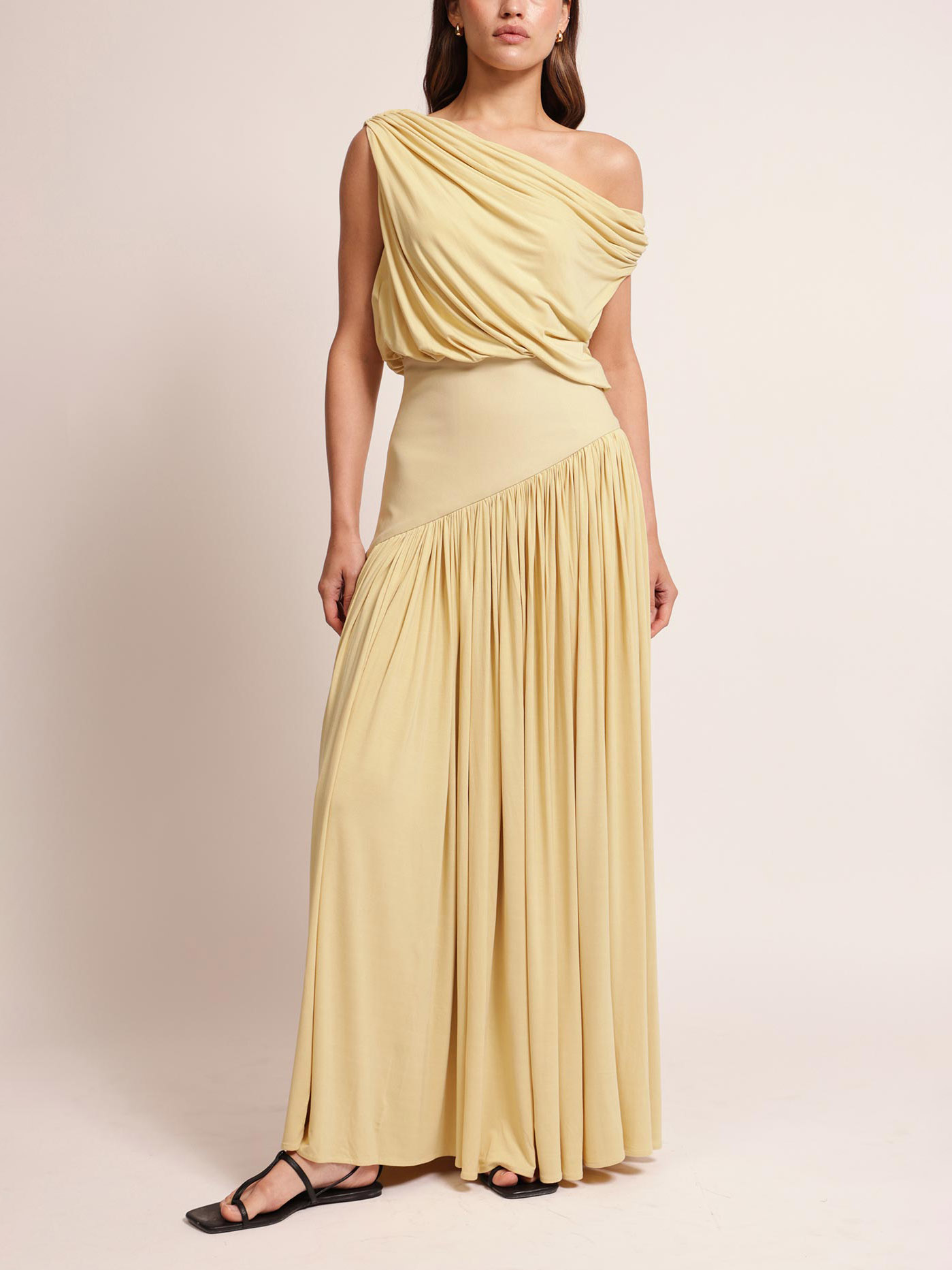 Elegant Draped One-Shoulder Pleated Maxi Dress