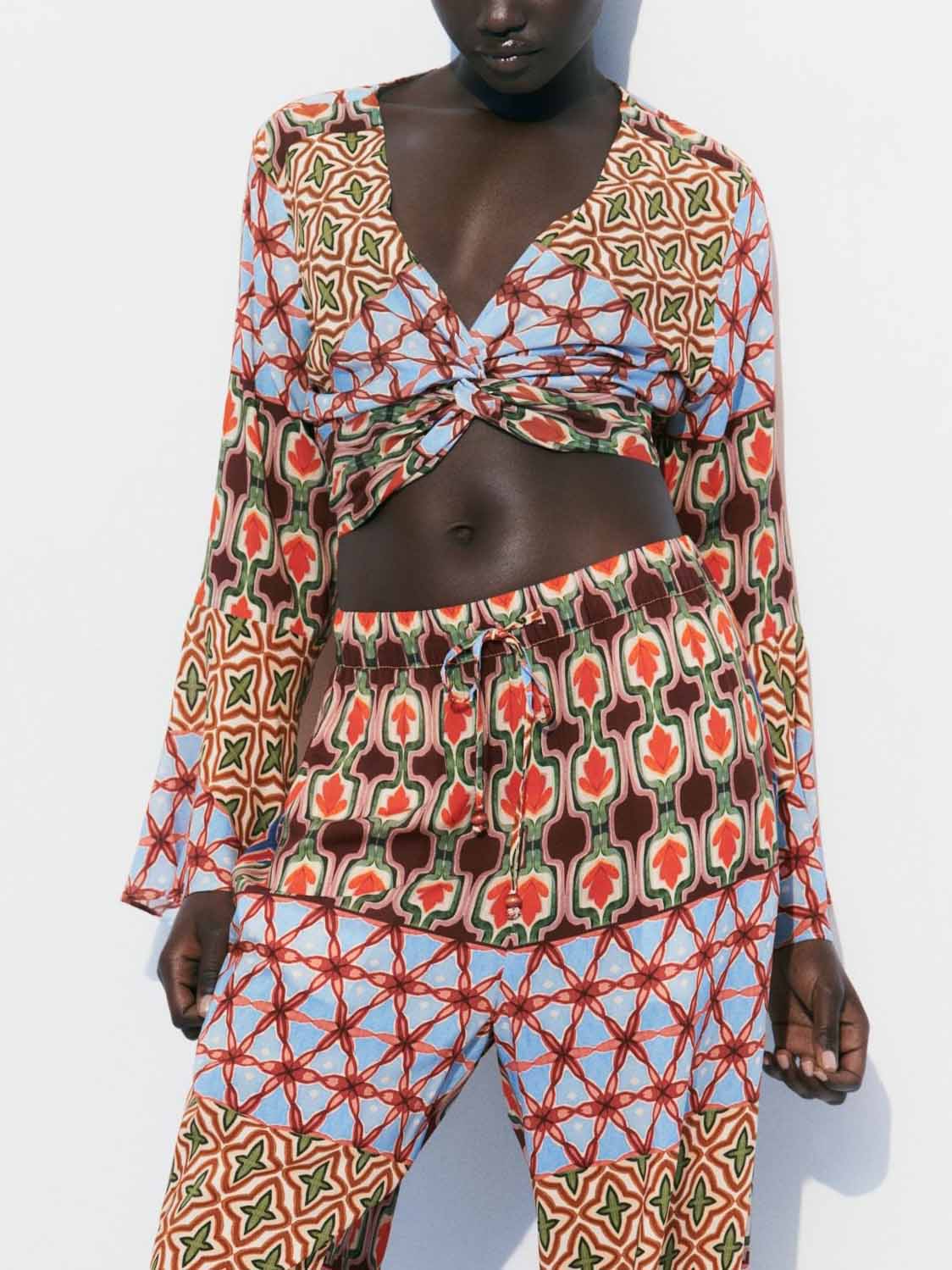 Retro Vitality Folk Style Printed Twisted Short Shirt