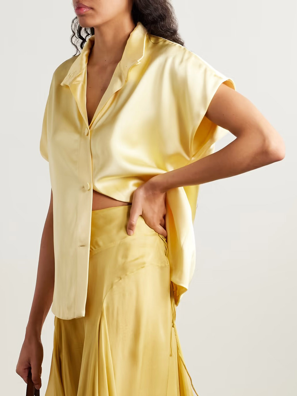 Exquisite Short-sleeved Satin Shirt