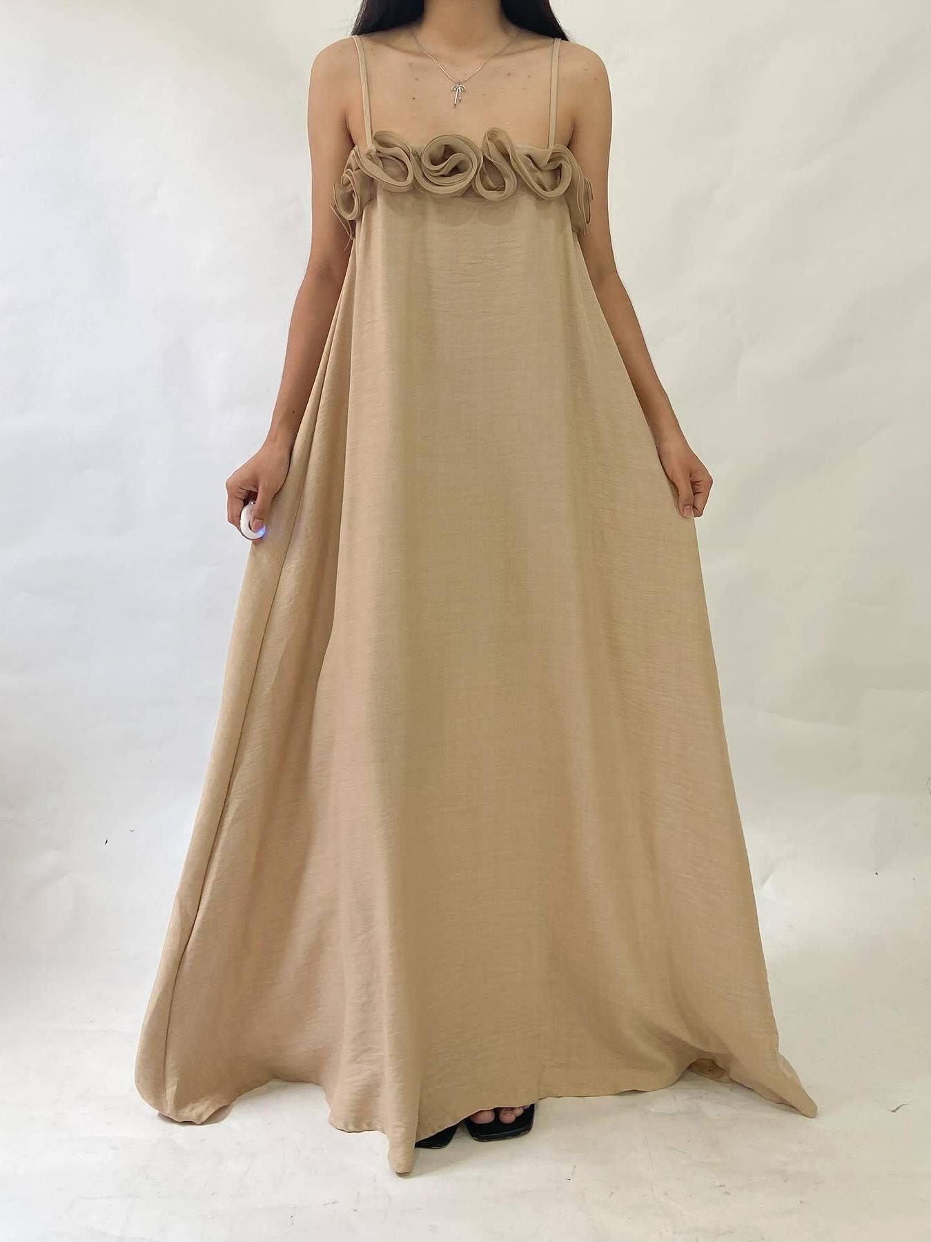 Three-dimensional Flower Maxi Sling Dress