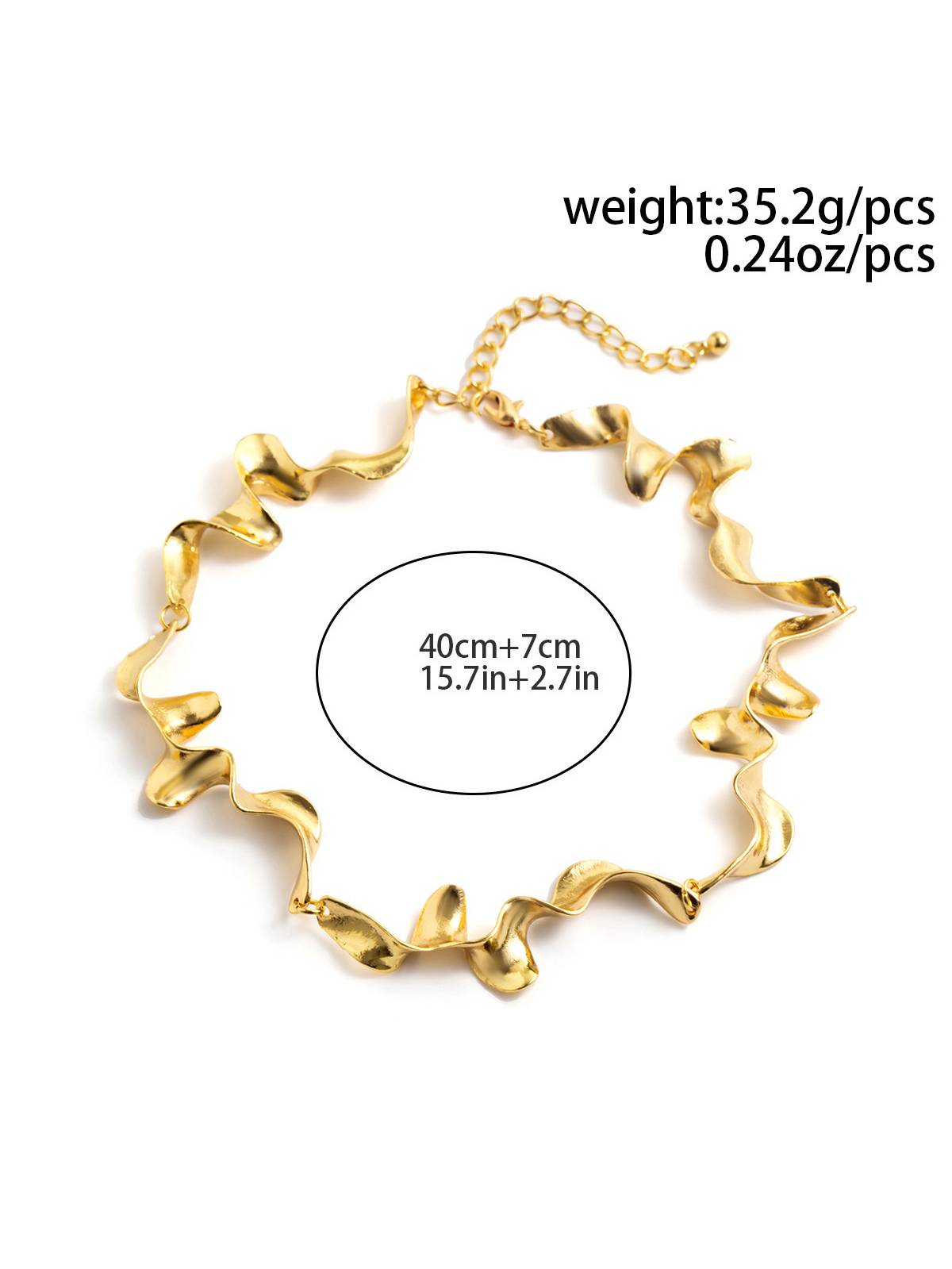 Minimalist Curve Shaped Necklace