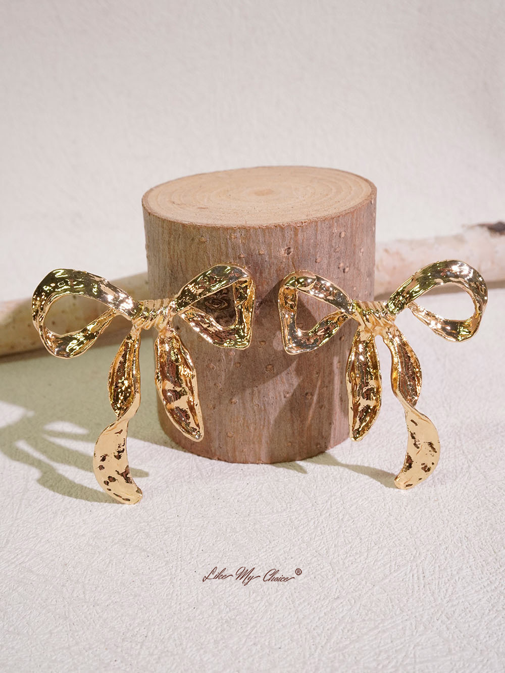 Retro Simple Bow Earrings