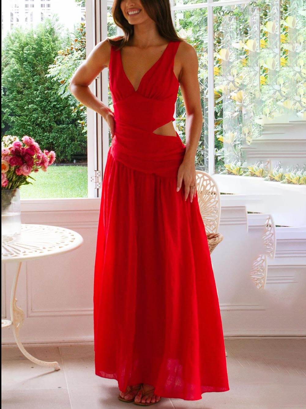 Elegant Backless Pleated V-Neck Splicing Maxi Dress
