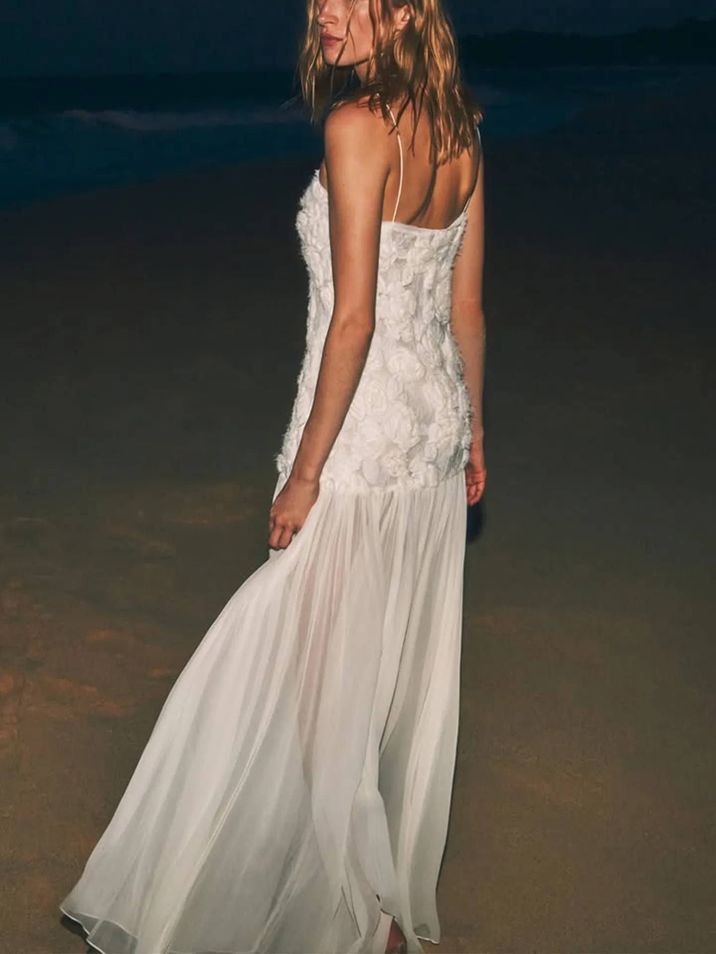 Three-dimensional Flower Splicing Sling Dress