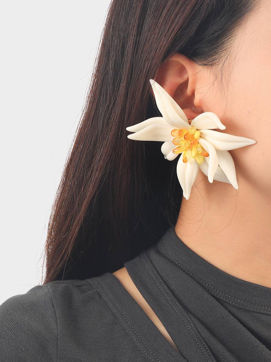 Flower Earrings Necklace Bracelet