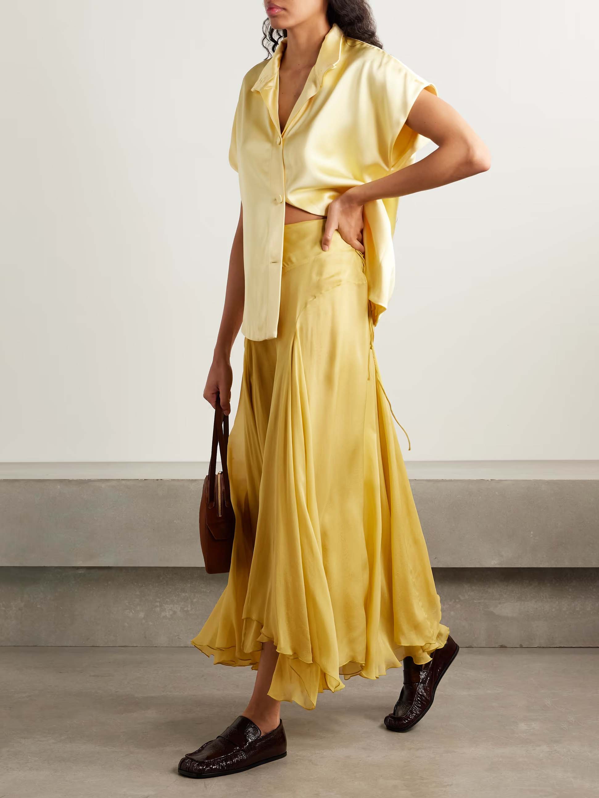 Exquisite Short-sleeved Satin Shirt