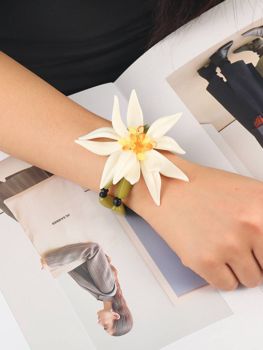 Flower Earrings Necklace Bracelet