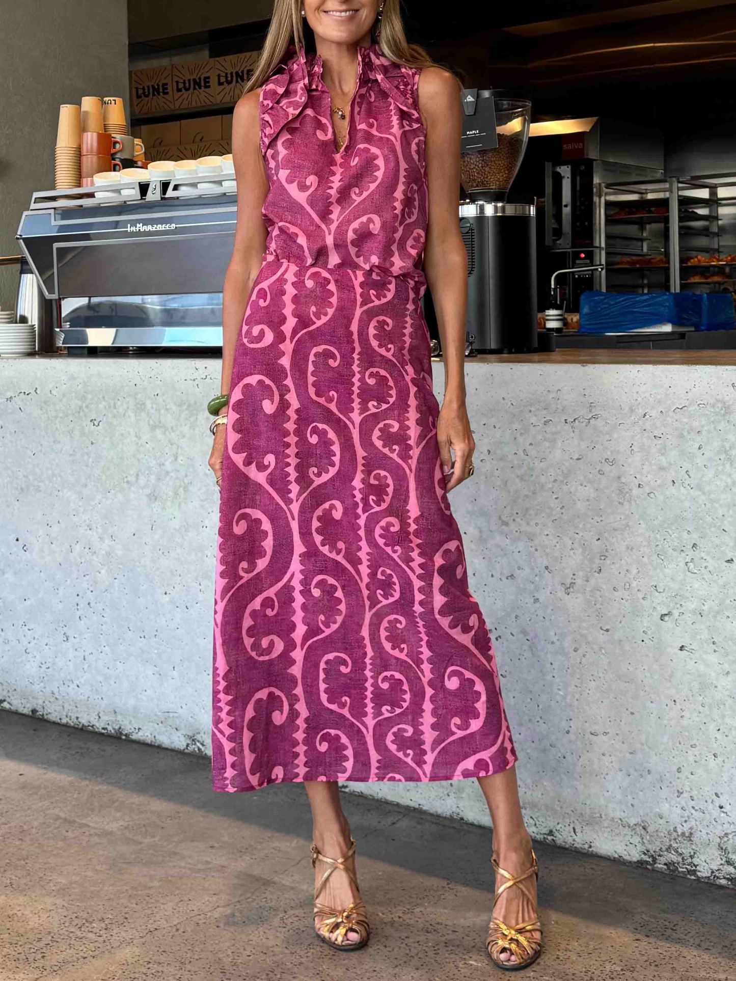 Elegant Printed Straight-Cut Midi Skirt