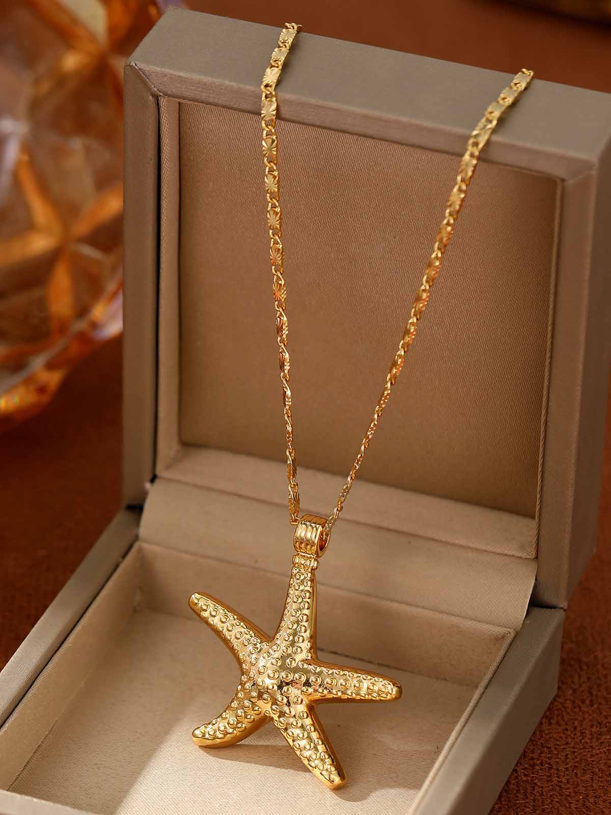 Simple Starfish Ocean Pendant Necklace