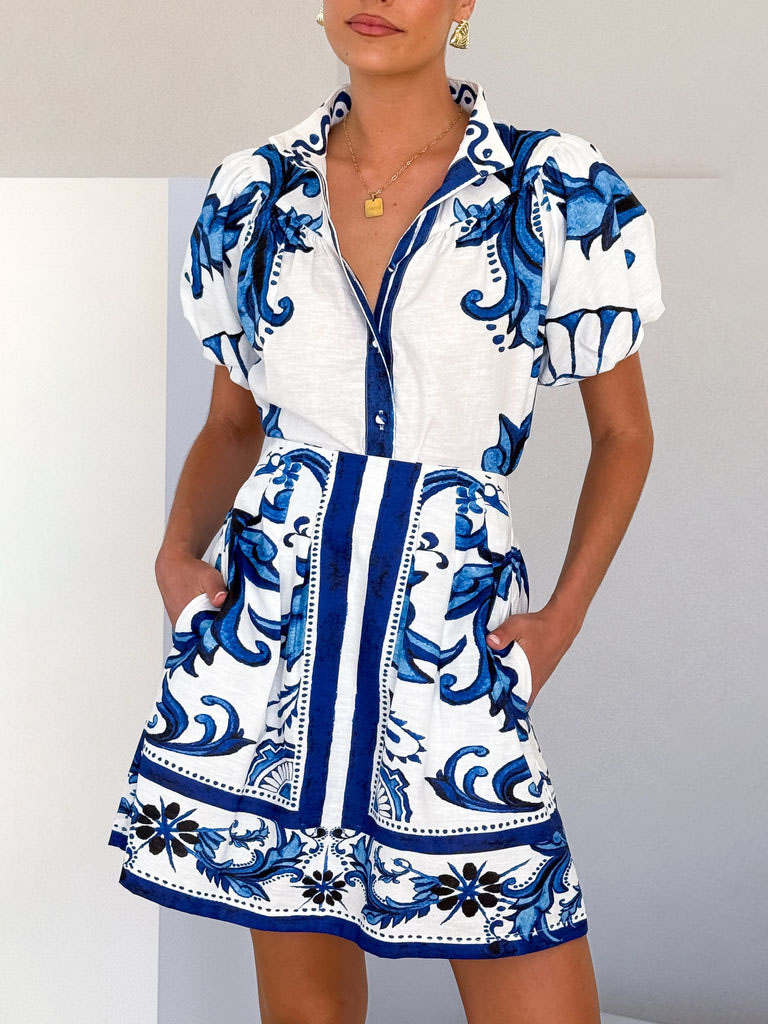 Exquisite Painted Floral Print Short Skirt