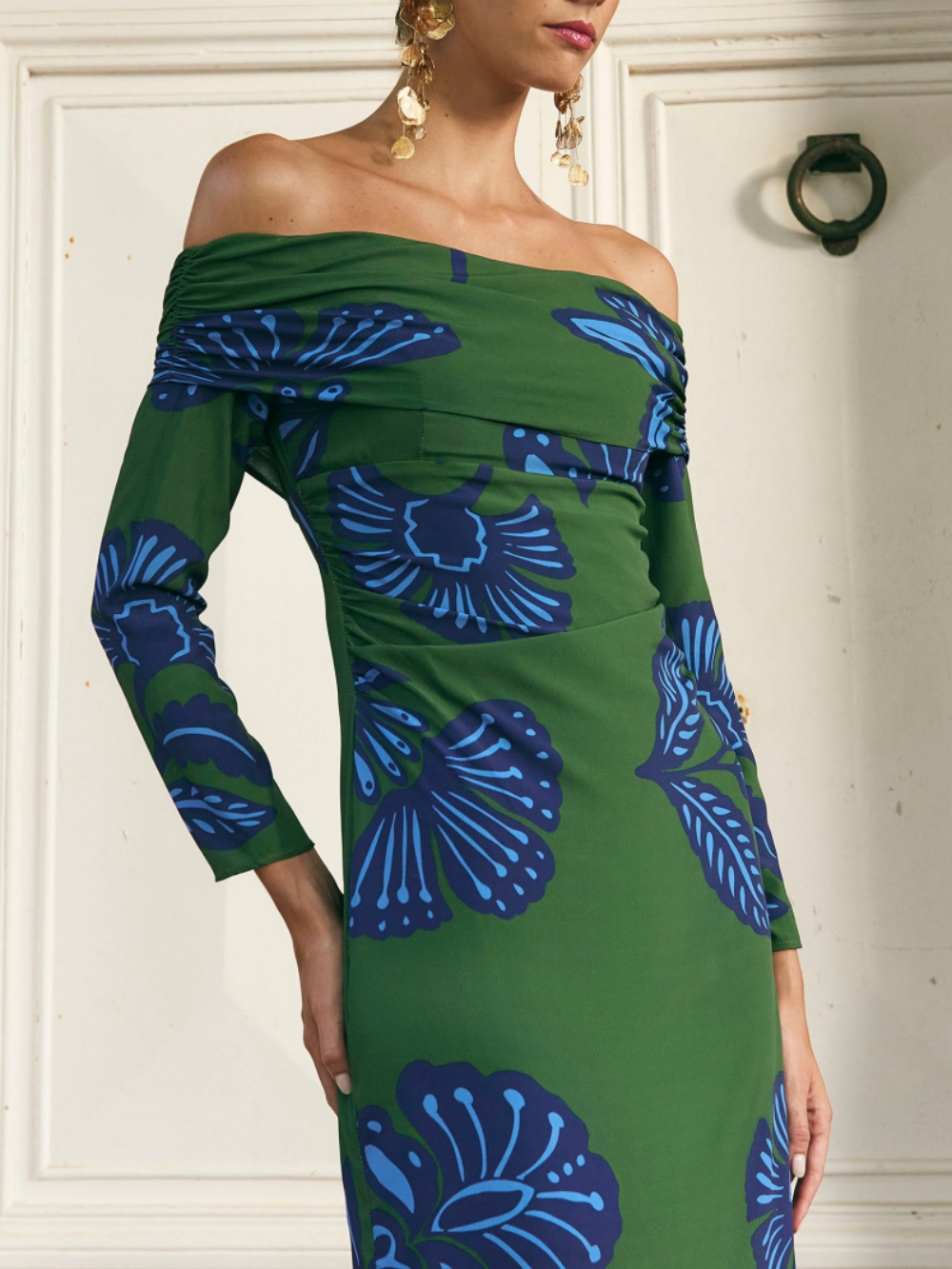 Bardot Neckline Long Sleeves Maxi Dress