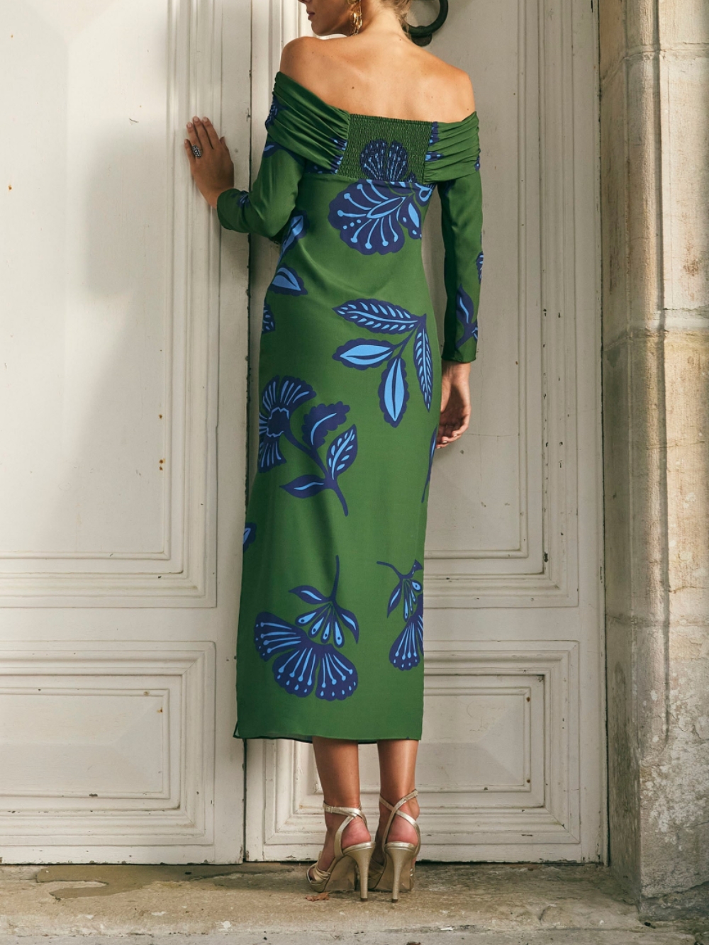 Bardot Neckline Long Sleeves Maxi Dress