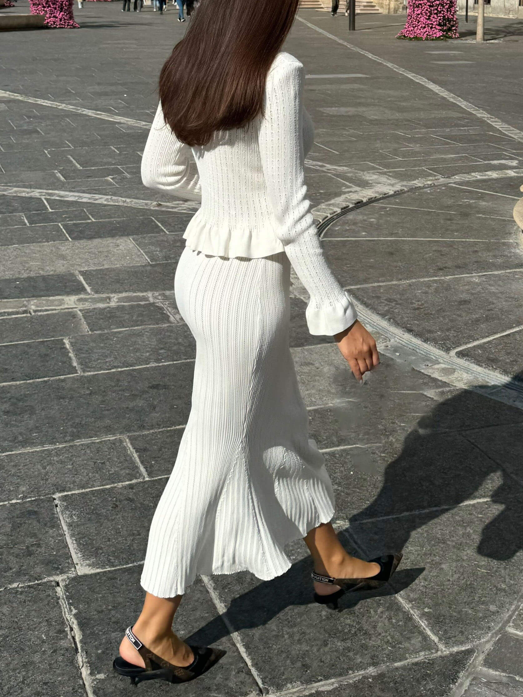 Exquisite Hollow Knitted Long-sleeved Cardigan