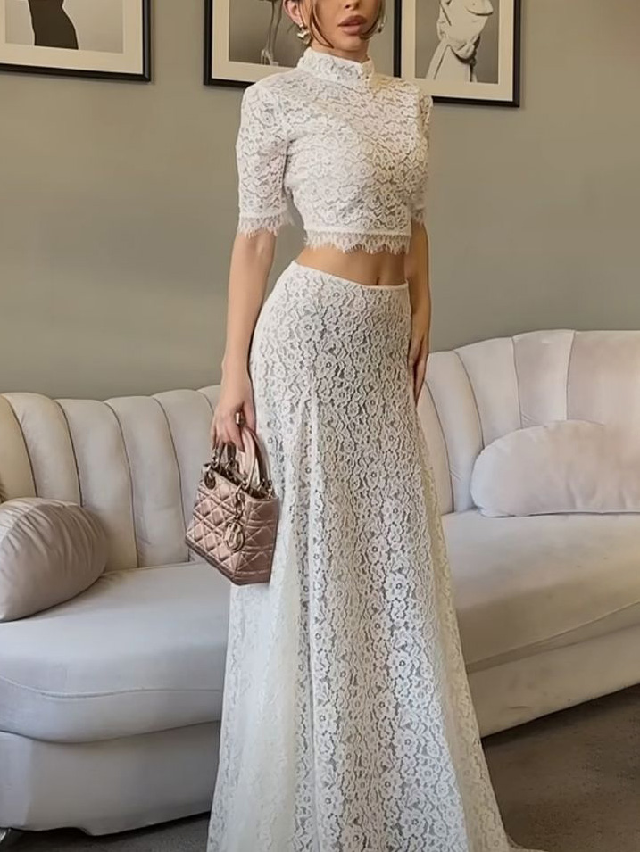 Elegant Hollow Lace Short-sleeved Top