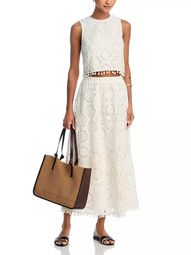 Exquisite Temperament Hollow Lace Tank Top