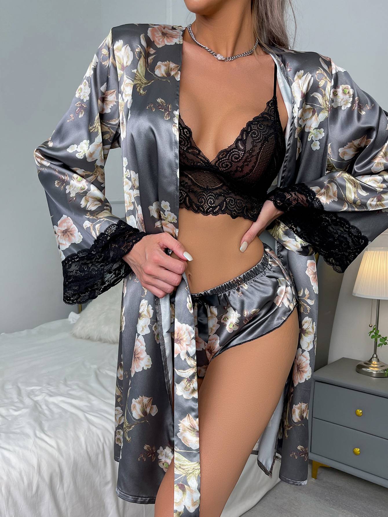 Lace Stitching Printed Pajamas Three-piece Set