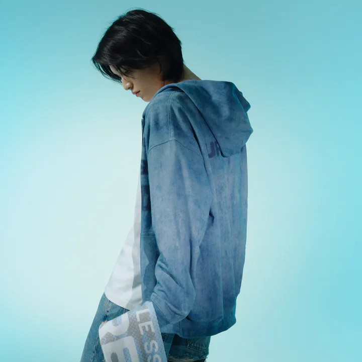 LE SSERAFIM Zip-up Hoodie 連帽拉鍊外套/ TOUR ‘PUREFLOW’ 官方周邊