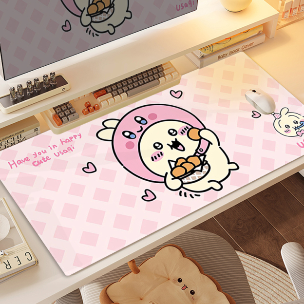 Chiikawa 主題桌墊 布質滑鼠墊