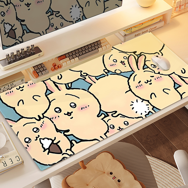 Chiikawa 主題桌墊 布質滑鼠墊