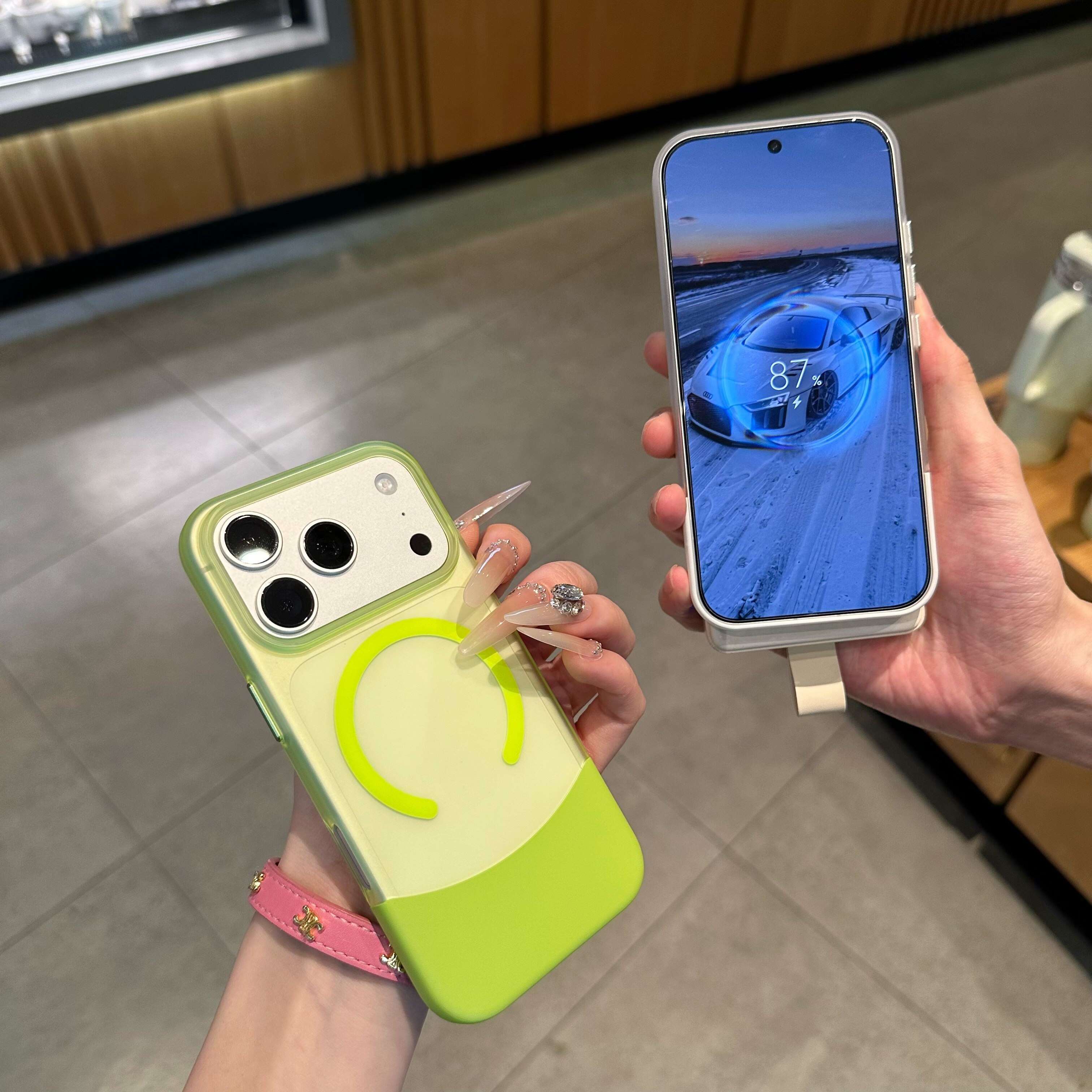 IPhone系列 高級感磨砂膚感上下拼接Magsafe磁吸手機殼