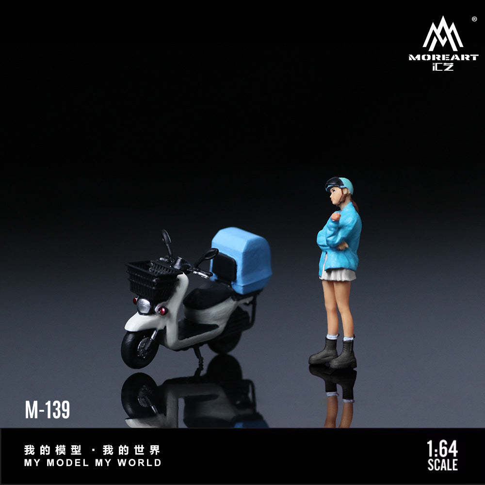 MoreArt1:64  白藍踏板金屬粉踏板摩托少女仿真樹脂模型-GOODTOYSTUDIO