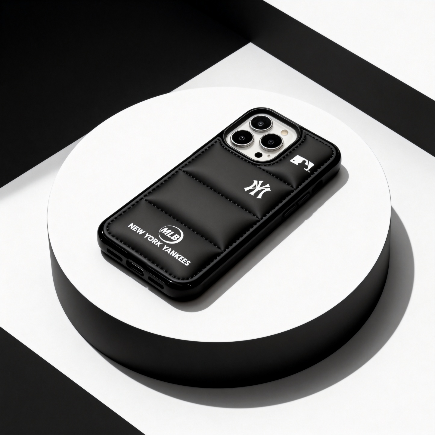 潮牌MLB羽絨服手機殼