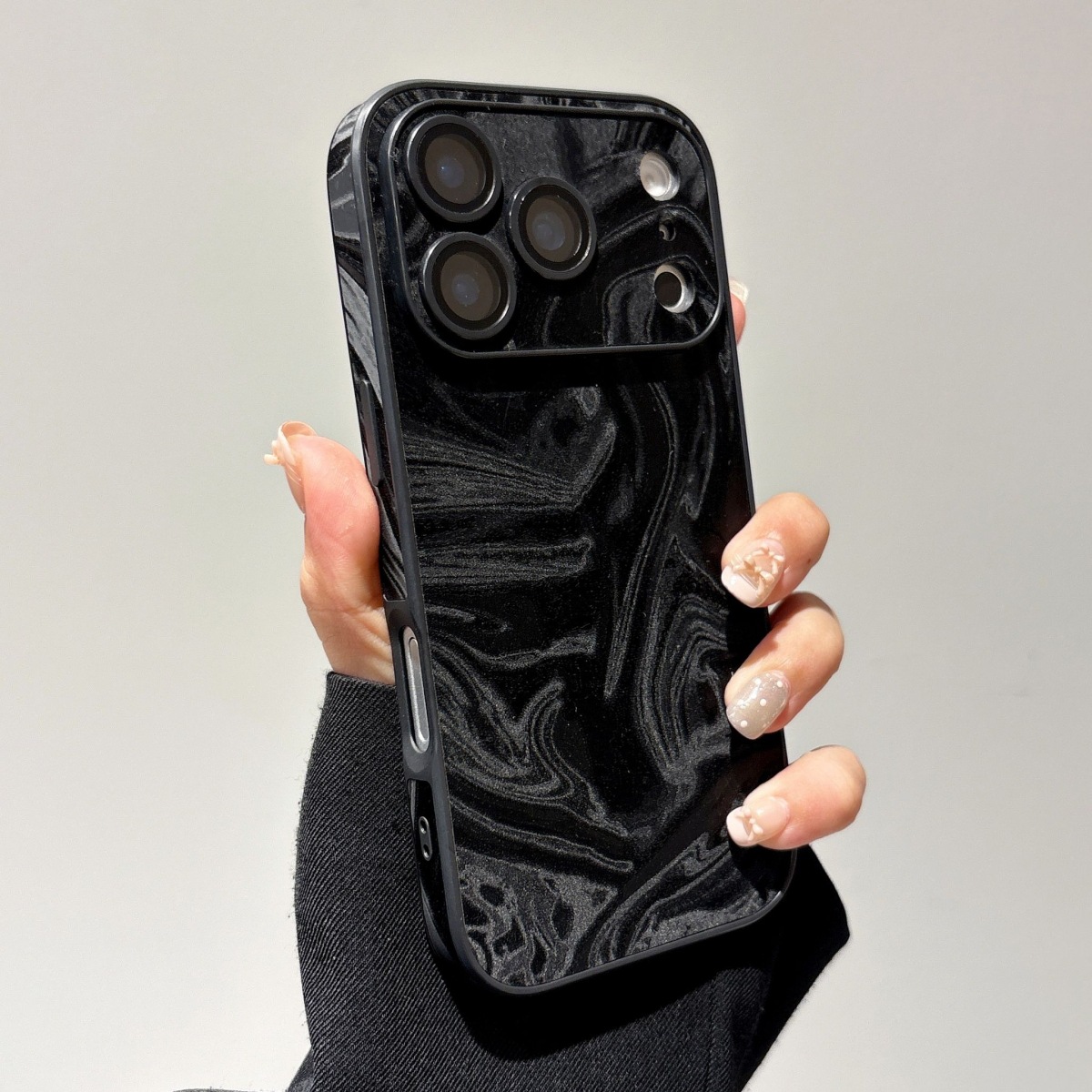 水波紋全包iPhone手機殼｜高端時尚立體紋理潮流保護殼