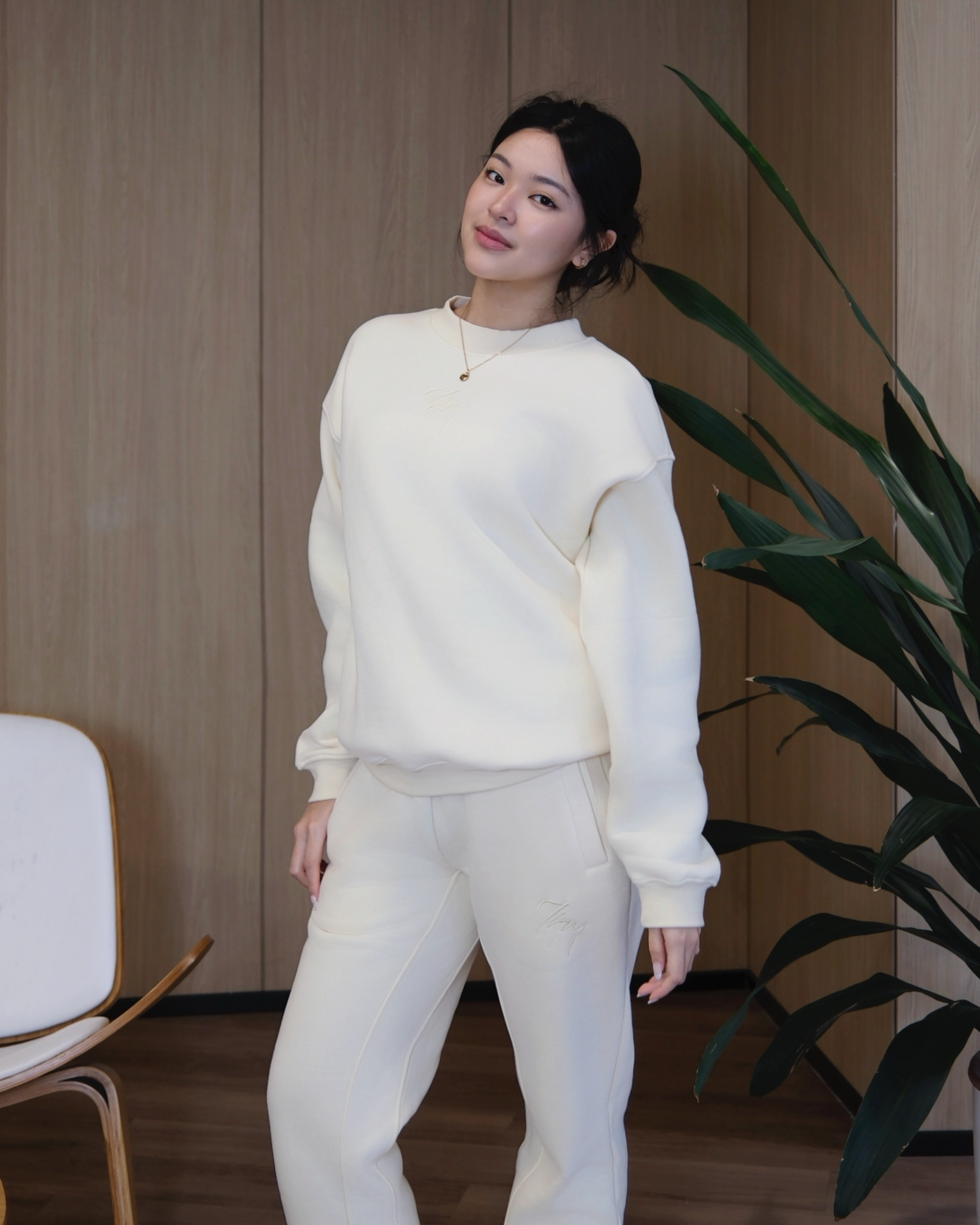 Cream Veloute | Sweatshirts