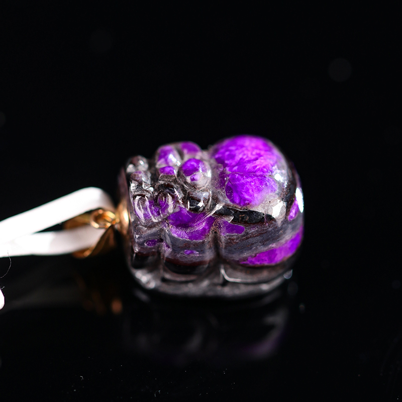 Sugilite Pixiu carved pendant