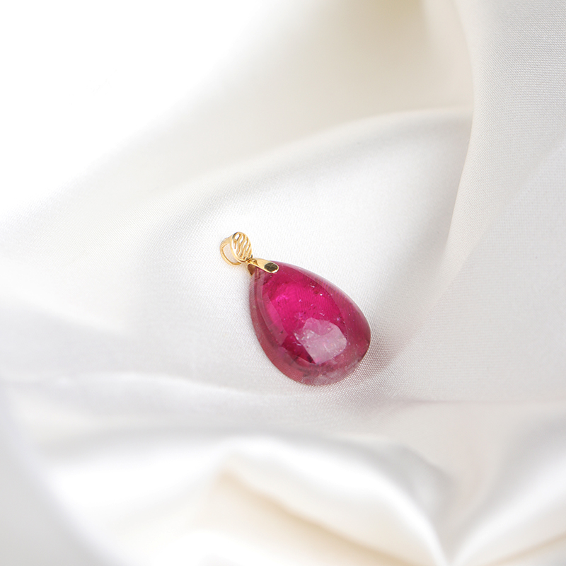 18K Gold Clear Tourmaline Water Drop Pendant